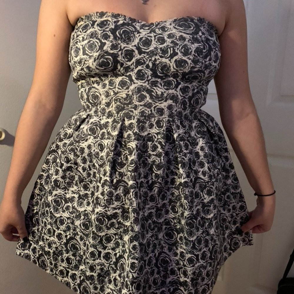 Princess Cut Strapless Dress